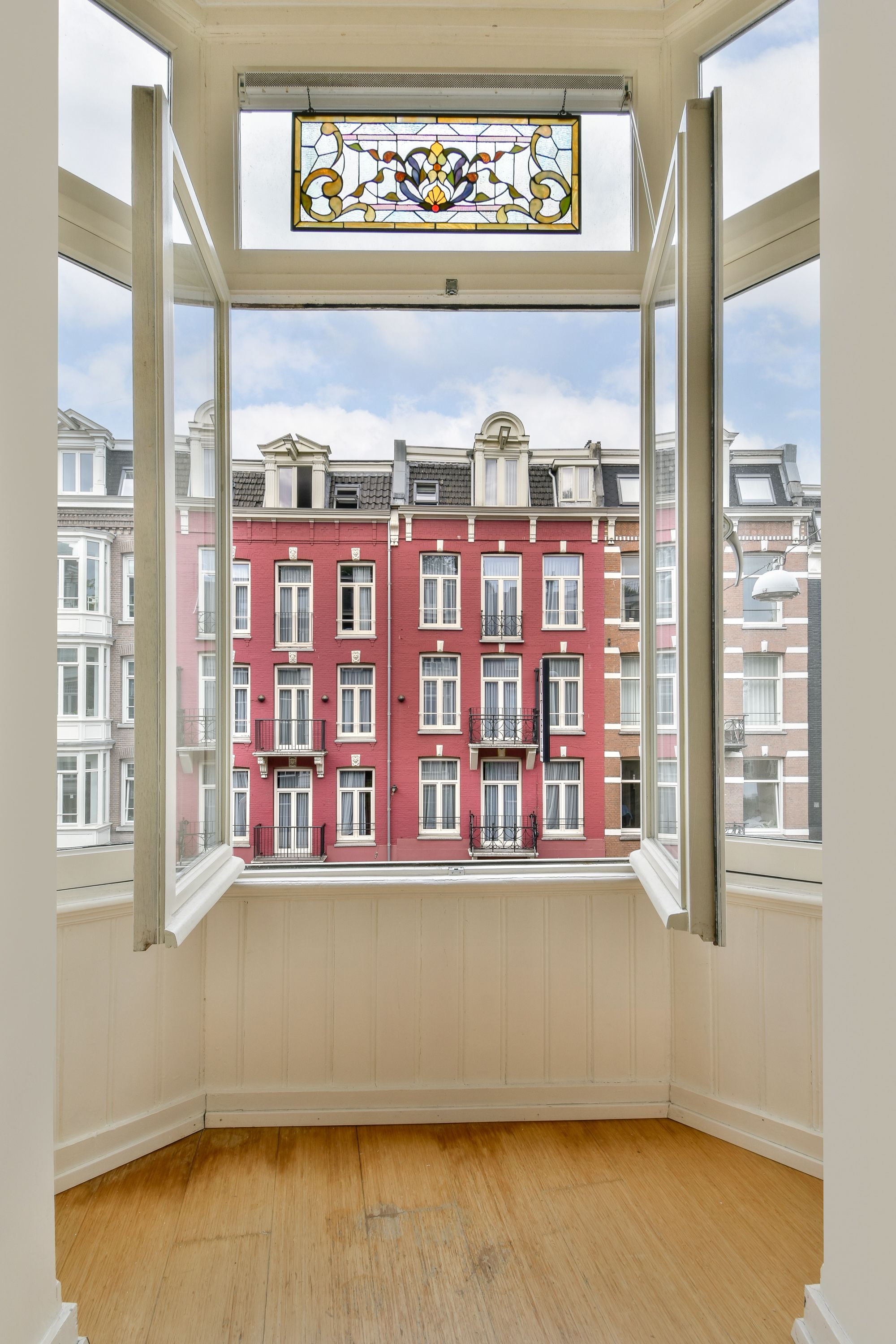 Photo 3 of Marnixstraat 381-2