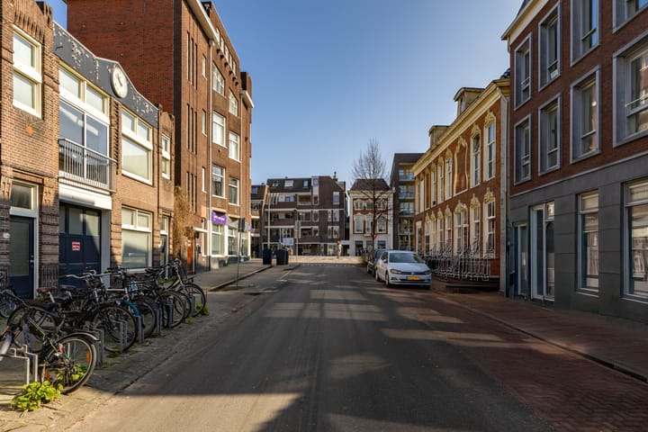 Foto 8 van Rabenhauptstraat 1-2