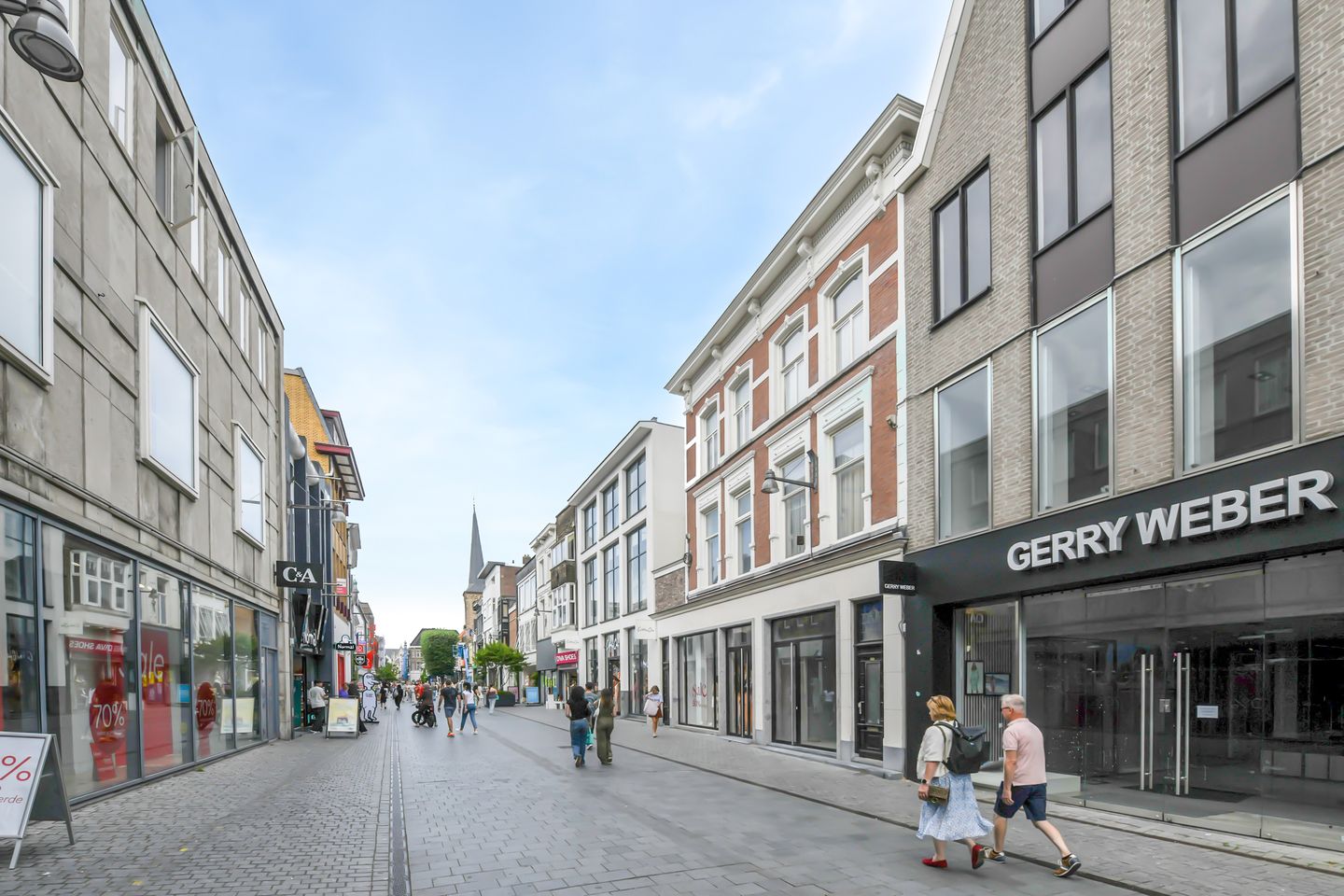 View photo 5 of Ginnekenstraat 111