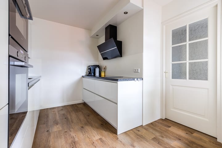 Foto 10 van Rustenburgerweg 66-A