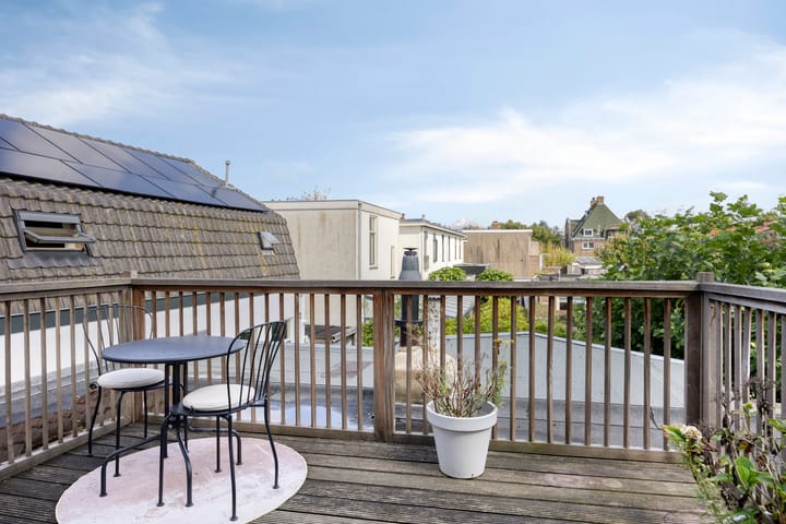 Photo 5 of van Ostadestraat 21-B