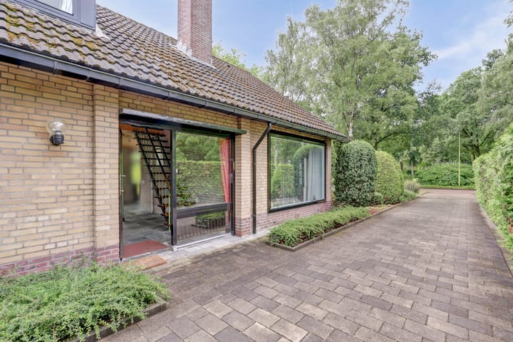 Foto 2 van Koningin Julianaweg 10