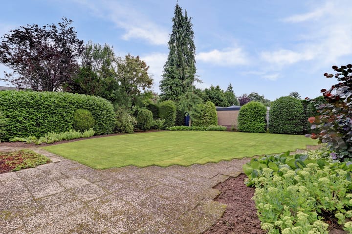 Foto 12 van Koningin Julianaweg 10