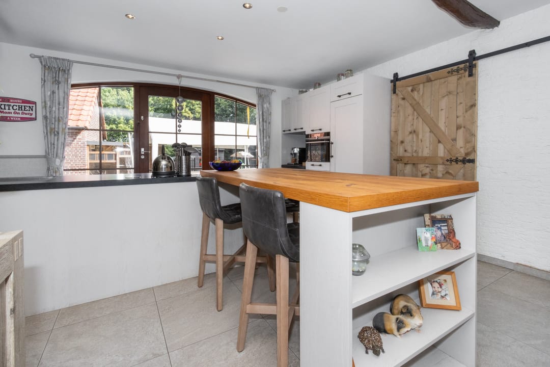 Photo 8 of Grensweg 9