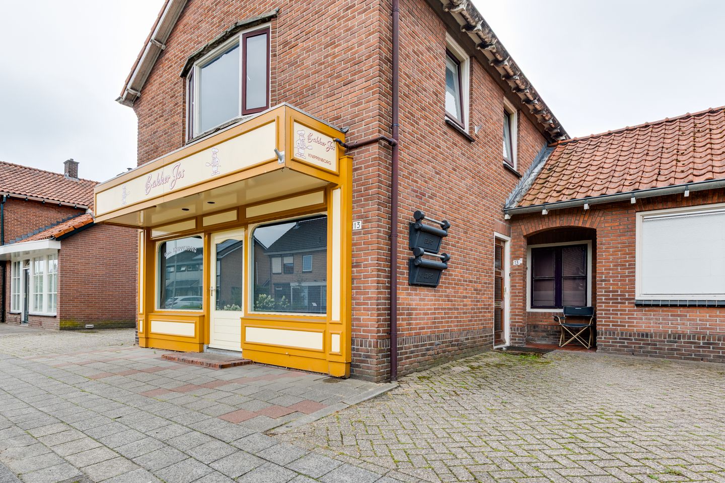 Bekijk foto 4 van Dorpsstraat 13