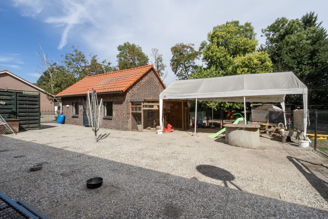 Photo 56 of Grensweg 9