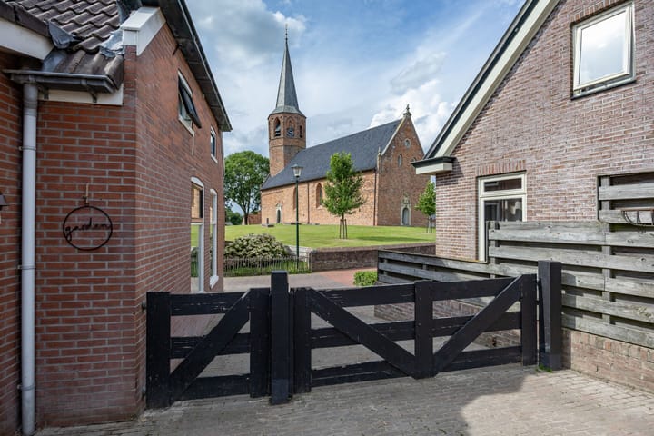 Foto 62 van Kerkhofsweg 3