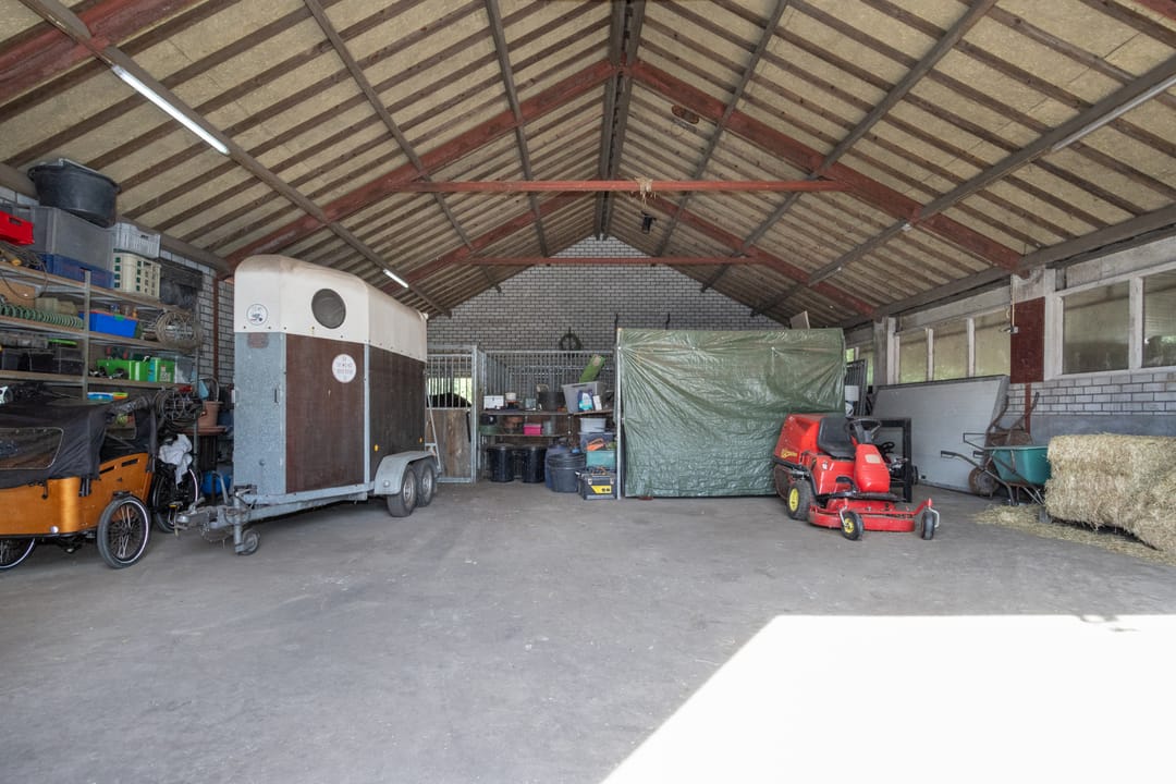 Photo 61 of Grensweg 9