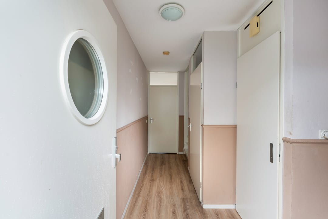 Photo 2 of Van der Voortvaart 9