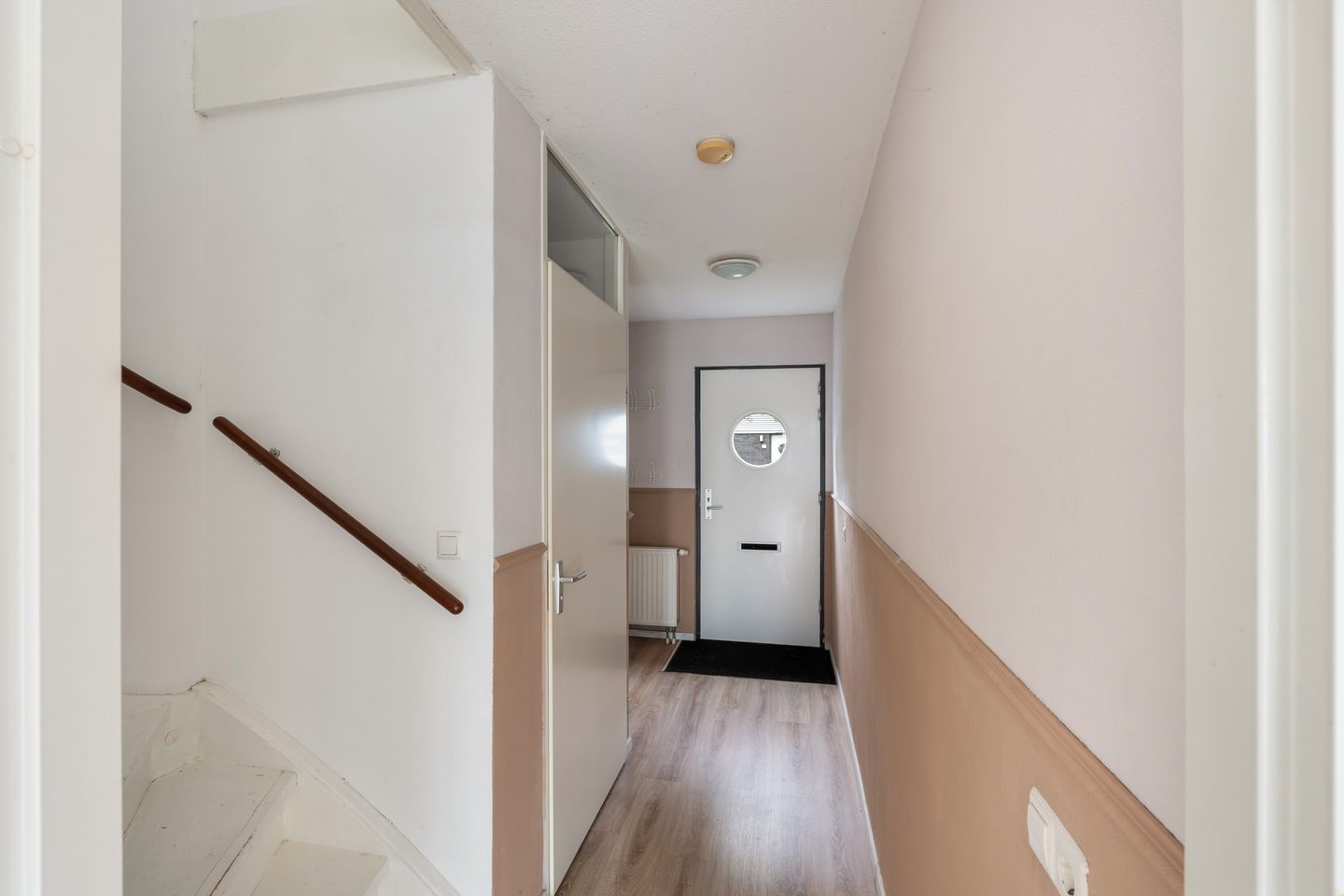 Photo 4 of Van der Voortvaart 9