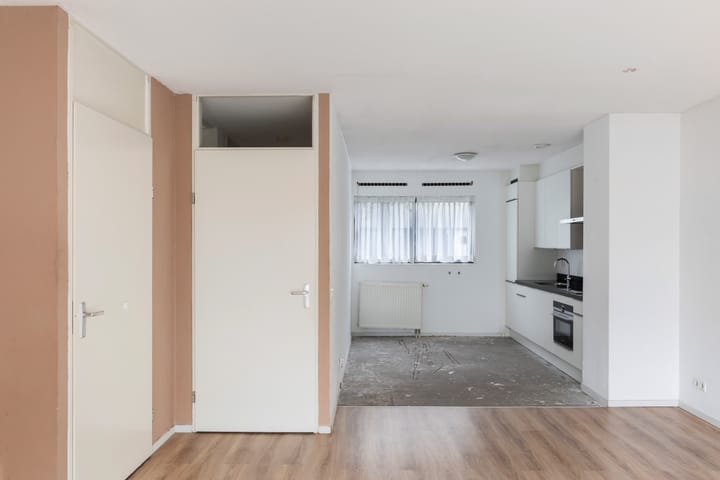 Photo 8 of Van der Voortvaart 9