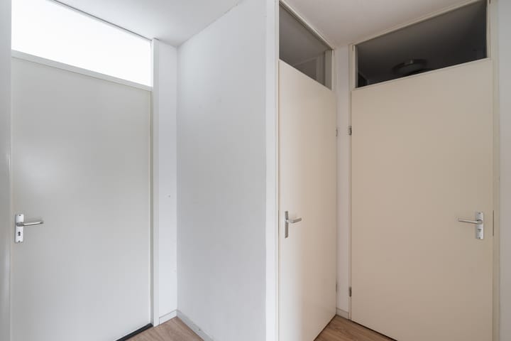 Photo 13 of Van der Voortvaart 9