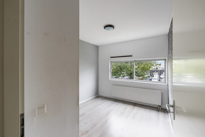 Photo 16 of Van der Voortvaart 9