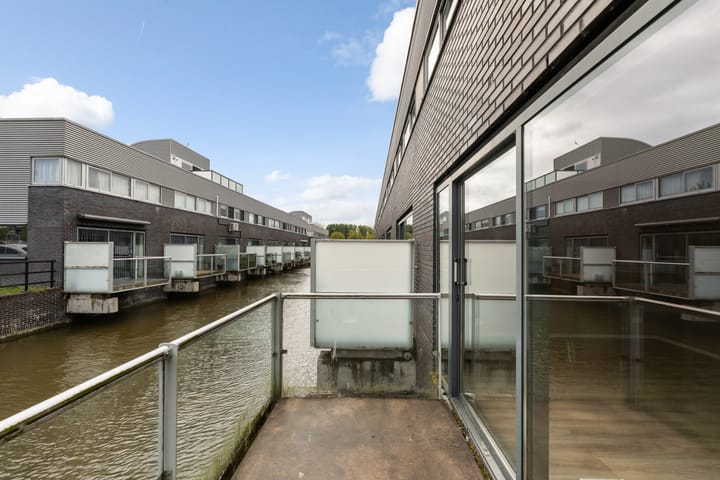 Photo 26 of Van der Voortvaart 9