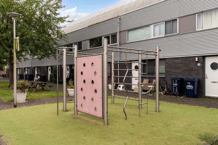 Photo 30 of Van der Voortvaart 9