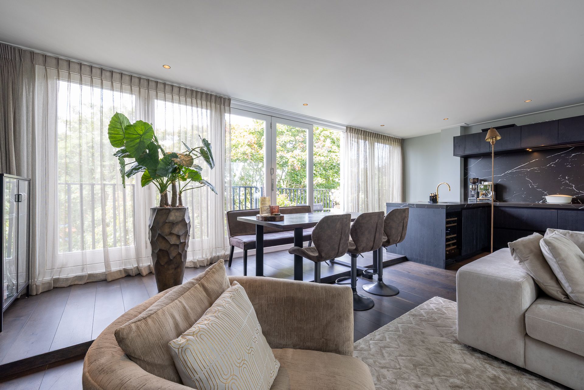 Foto 3 van Heemraadssingel 237-D