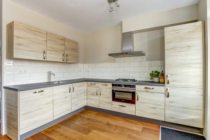 Foto 12 van Meidoornlaan 47