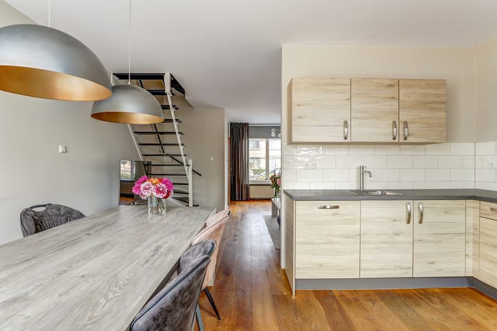 Foto 13 van Meidoornlaan 47