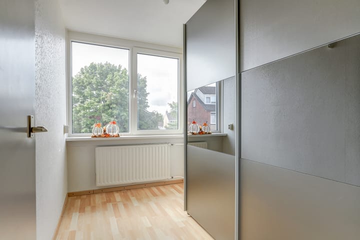 Foto 20 van Meidoornlaan 47