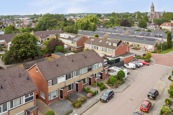 Foto 38 van Meidoornlaan 47