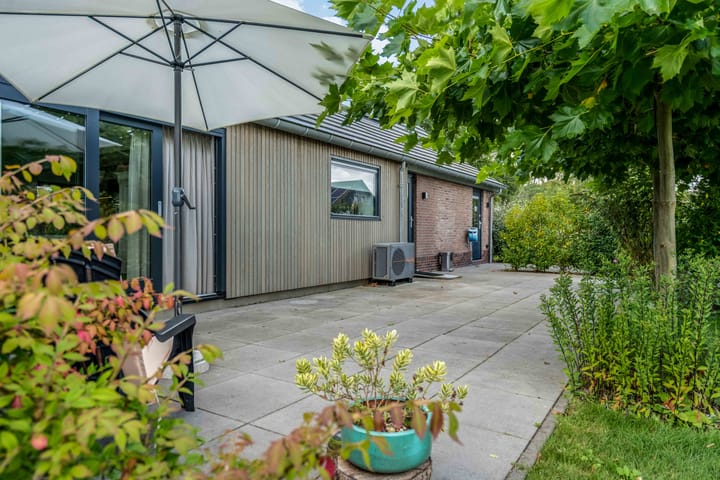 Foto 50 van J.P. Santeeweg 116