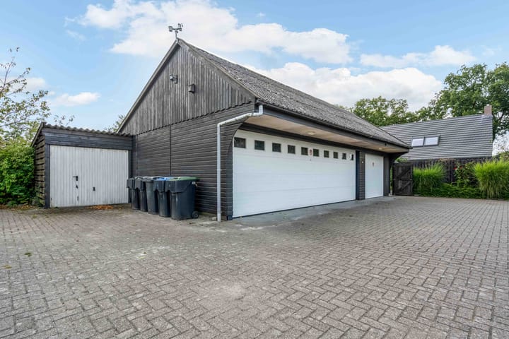 Foto 59 van J.P. Santeeweg 116