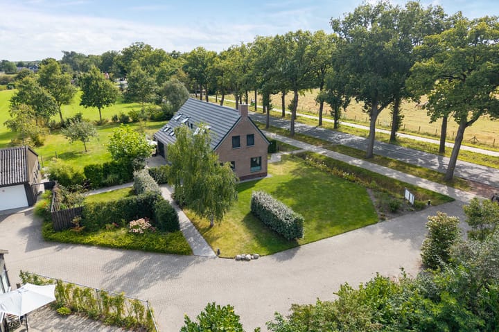 Foto 74 van J.P. Santeeweg 116