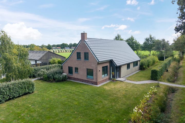 Foto 76 van J.P. Santeeweg 116