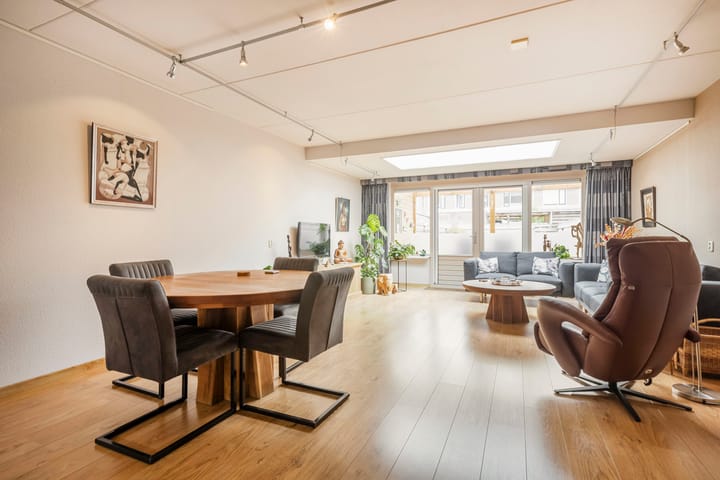 Foto 7 van Nehrusingel 8