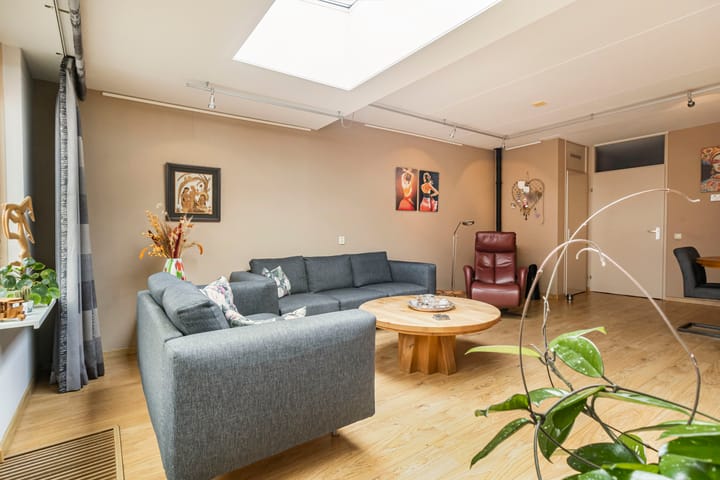 Foto 9 van Nehrusingel 8