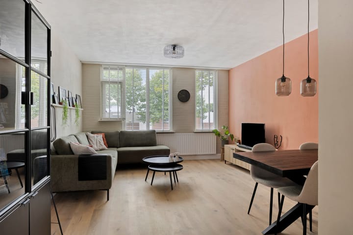 Foto 8 van Stuifzwam 60