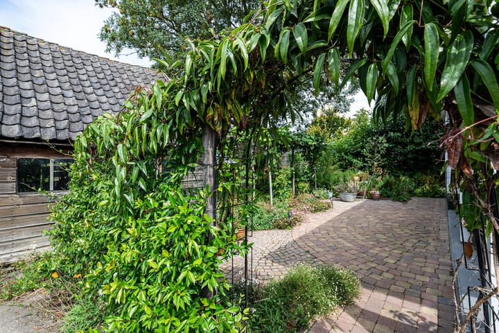 Foto 25 van Westkanaalweg 15