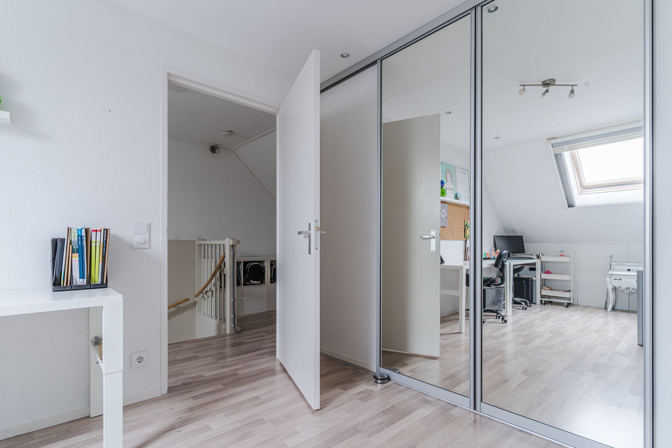 Foto 27 van Eiland van Surya 12