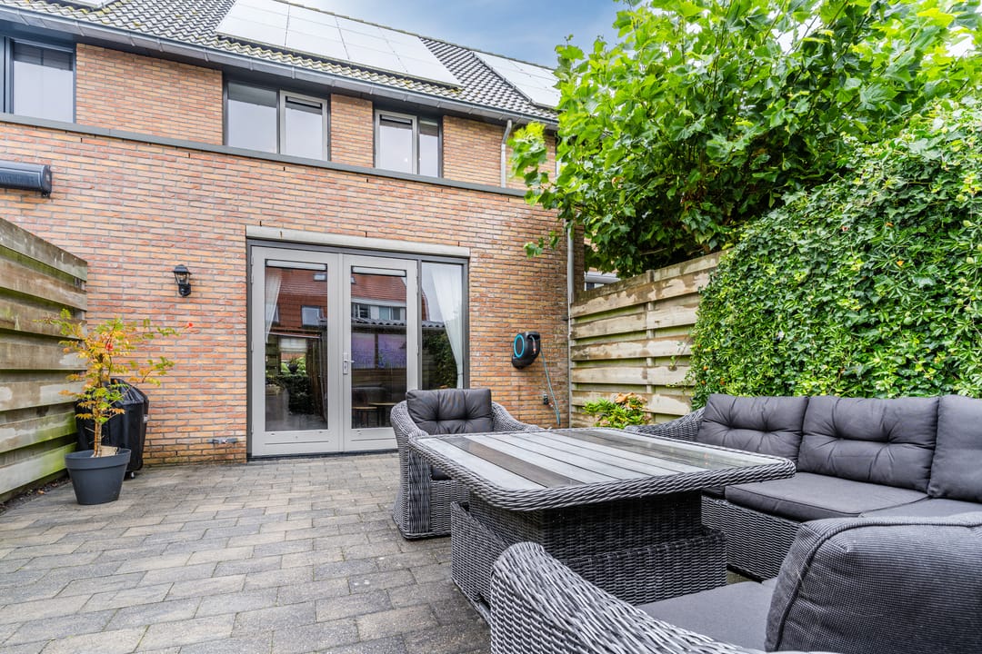 Foto 32 van Eiland van Surya 12