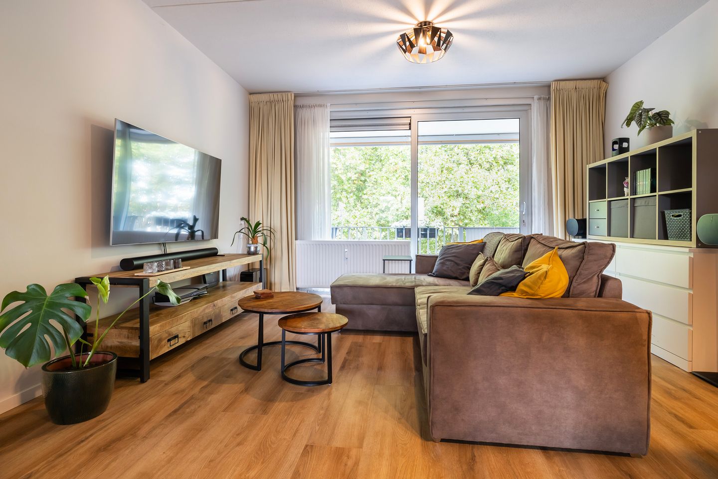 Foto 10 van Rijnauwenstraat 63