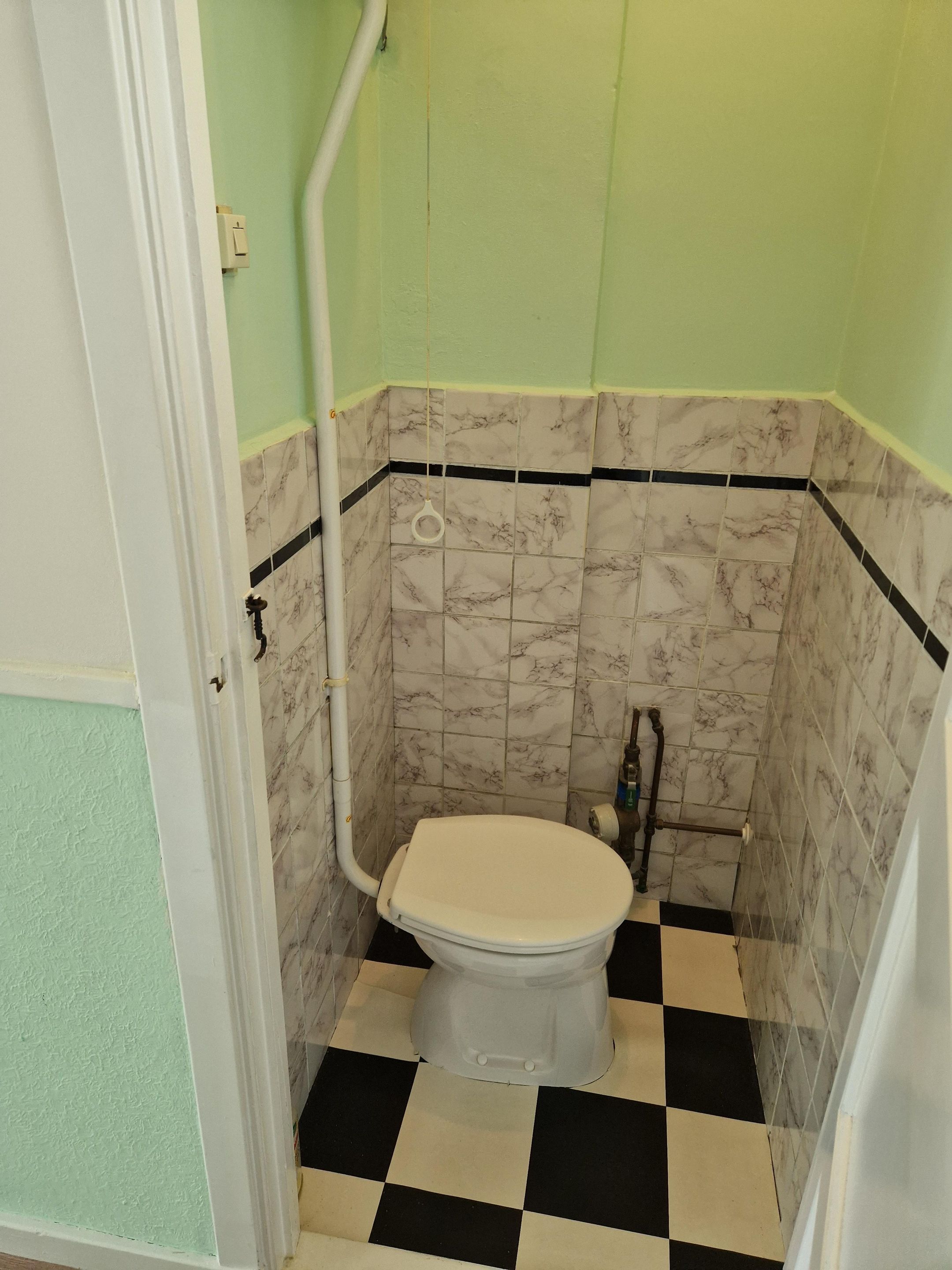 Photo 15 of Goereesestraat 54-B