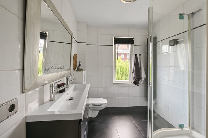 Foto 23 van Linksachterstraat 3