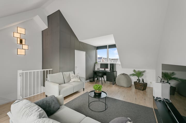 Foto 25 van Linksachterstraat 3