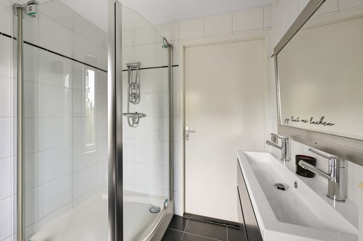 Foto 24 van Linksachterstraat 3