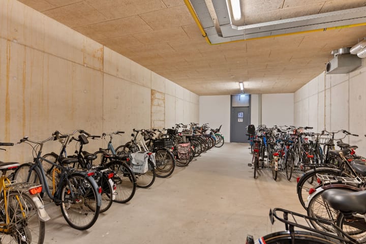 Foto 33 van Waldorpstraat 502