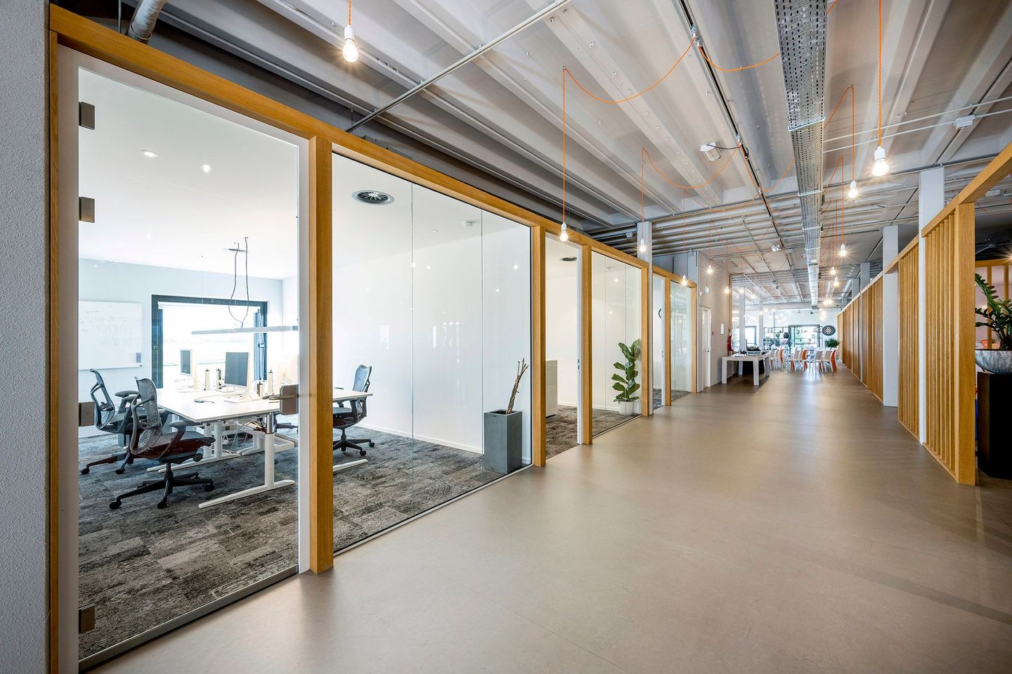 View photo 5 of De Corridor 27