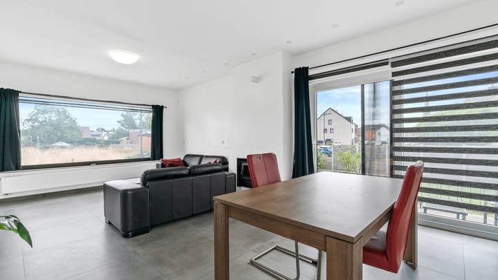 Foto 7 van Neerveldstraat 21