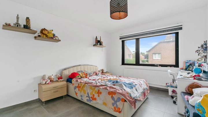 Foto 12 van Neerveldstraat 21