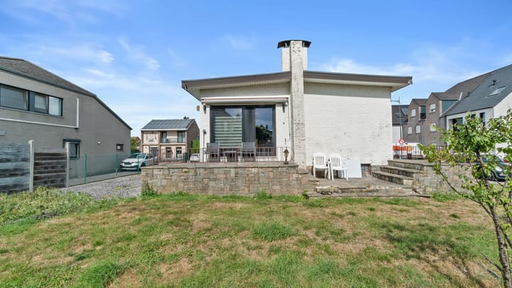 Foto 16 van Neerveldstraat 21