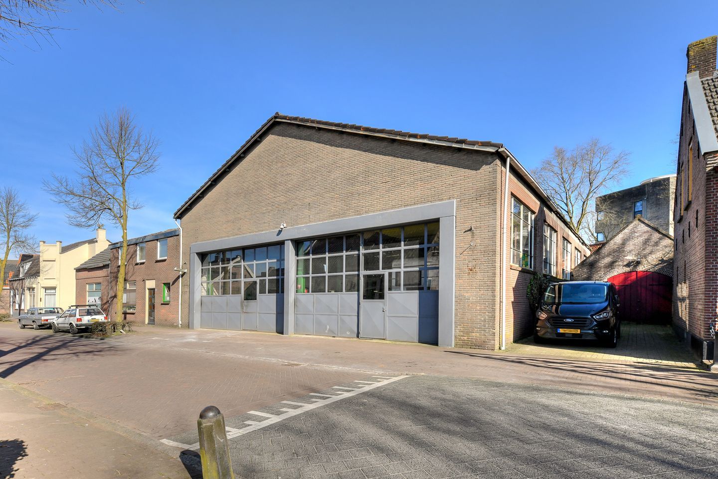 View photo 3 of Abdis van Thornstraat 16-18