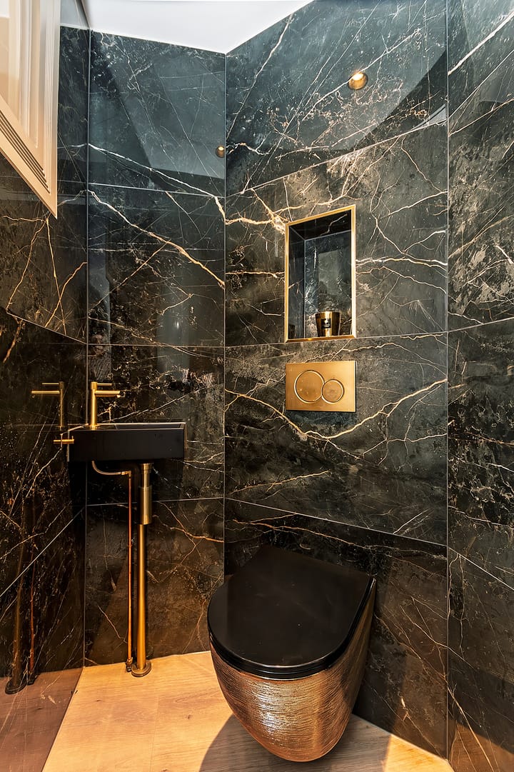 Photo 18 of van Broeckhuysenstraat 44-A