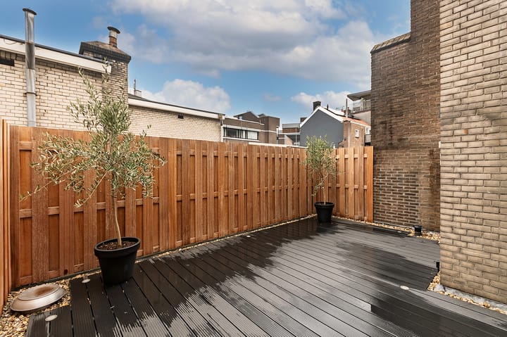 Photo 22 of van Broeckhuysenstraat 44-A