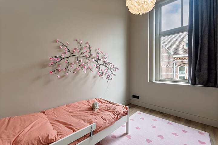 Photo 28 of van Broeckhuysenstraat 44-A