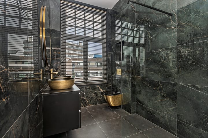 Photo 29 of van Broeckhuysenstraat 44-A