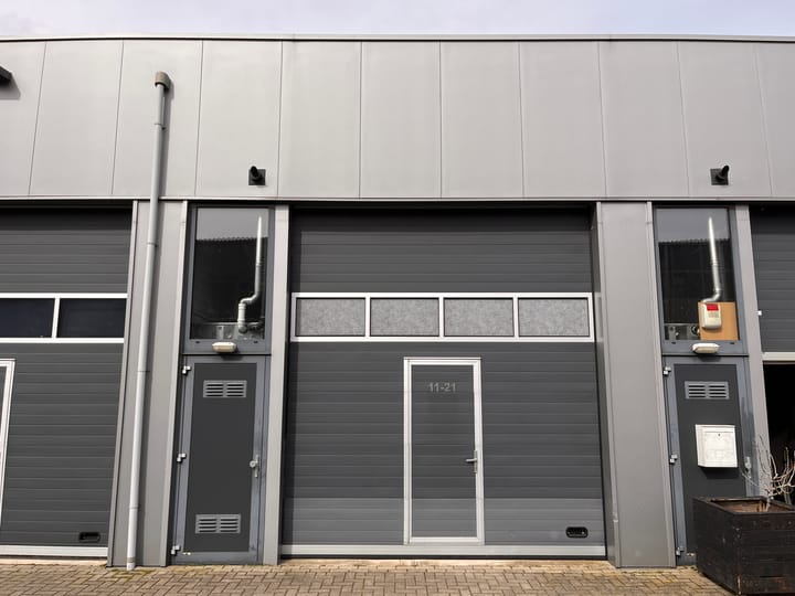 Neptunus 11-21, Heerenveen